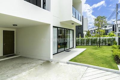 BAN19787: Brand New 4 Bedroom Villa with Pool on the Roof. Photo #2