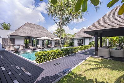 BAN19798: Beautiful 4 Bedroom Villa with a Tropical Garden. Photo #14