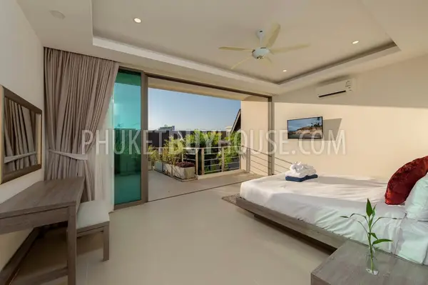 RAW3790: Pool Villa Walking Distance to Beach in Rawai Area. Photo #16