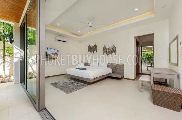 RAW3790: Pool Villa Walking Distance to Beach in Rawai Area. Photo #31