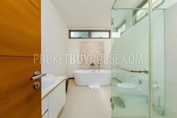 RAW3790: Pool Villa Walking Distance to Beach in Rawai Area. Photo #26