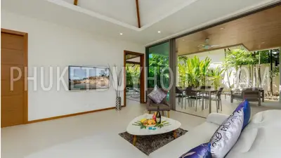 RAW3790: Pool Villa Walking Distance to Beach in Rawai Area. Photo #32