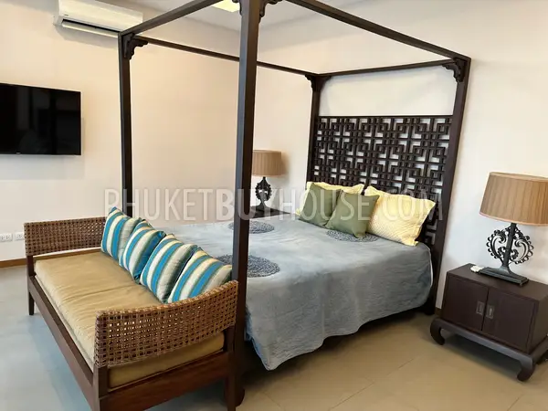 RAW23017: 3-Bedroom Pool Villa with Private Garden in Rawai. Photo #16