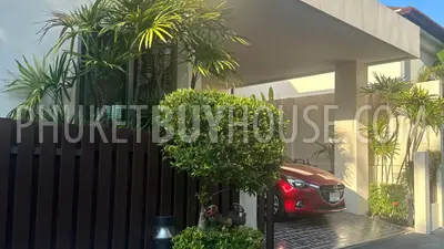 RAW23017: 3-Bedroom Pool Villa with Private Garden in Rawai. Photo #1