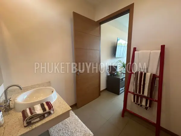 RAW23017: 3-Bedroom Pool Villa with Private Garden in Rawai. Photo #13