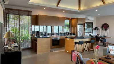 RAW23017: 3-Bedroom Pool Villa with Private Garden in Rawai. Photo #4