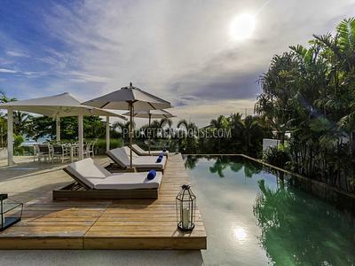 PHA19860: Luxury Beachfront Villa in Natai Beach. Photo #35