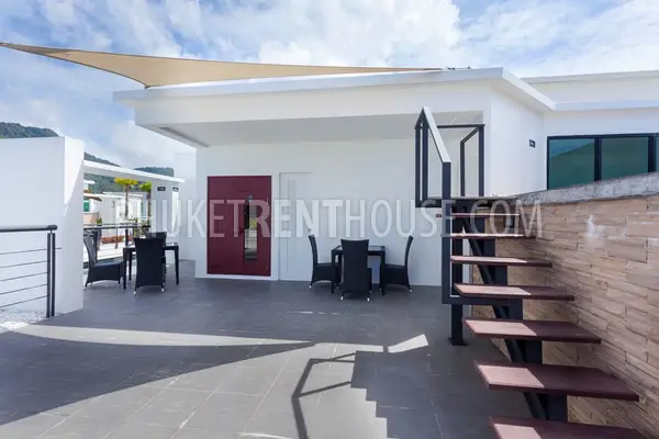 KAM20358: Modern 3 Bedroom Penthouse just 10 minutes of walk to Kamala Beach. Fotoğraf #2
