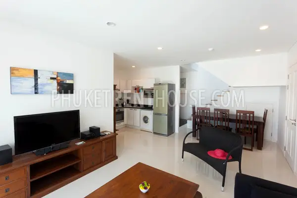 KAM20358: Modern 3 Bedroom Penthouse just 10 minutes of walk to Kamala Beach. Fotoğraf #11