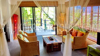 KAM20369: Beachfront Studio in Kamala, 1 Bedroom. Photo #11