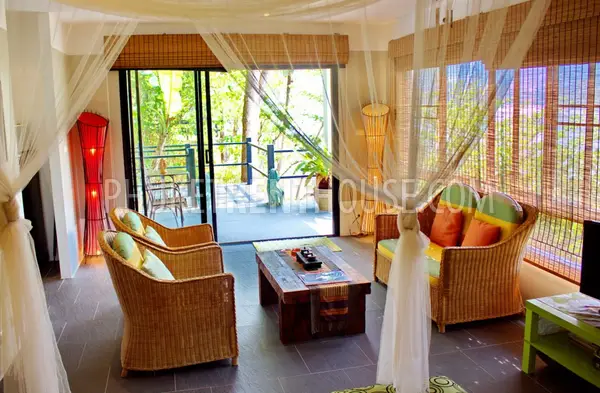 KAM20369: Beachfront Studio in Kamala, 1 Bedroom. Fotoğraf #11