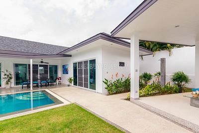 RAW3572: BRAND NEW Pool villa in Rawai for sale REDUCED PRICE!. Photo #7