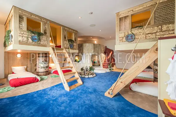 PHA20435: Glamorous 3 Bedroom Villa on the Natai Beach. Photo #2