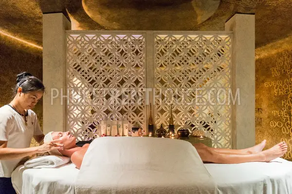 PHA20435: Glamorous 3 Bedroom Villa on the Natai Beach. Photo #30