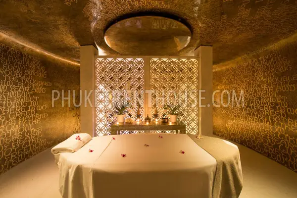 PHA20435: Glamorous 3 Bedroom Villa on the Natai Beach. Photo #37