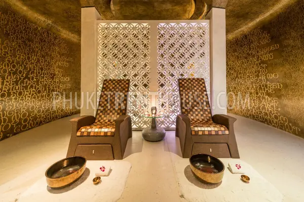 PHA20435: Glamorous 3 Bedroom Villa on the Natai Beach. Photo #44