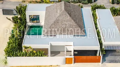 BAN22011: Oasis in Bang Tao: Luxurious 3-Bedroom Pool Villa with BBQ Area for Sale. Photo #8