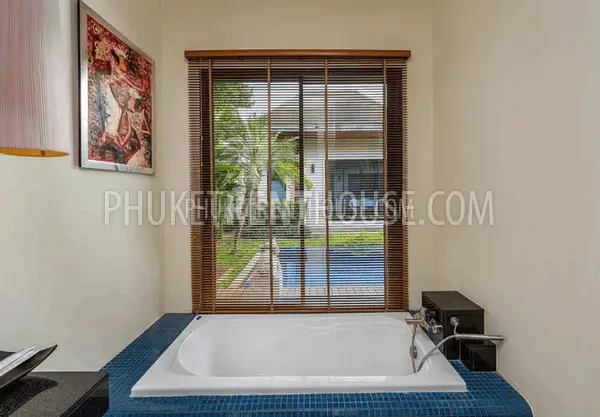 NAI20450: Wonderful 3 Bedroom with Swimming Pool near Nai Harn Beach. Fotoğraf #12