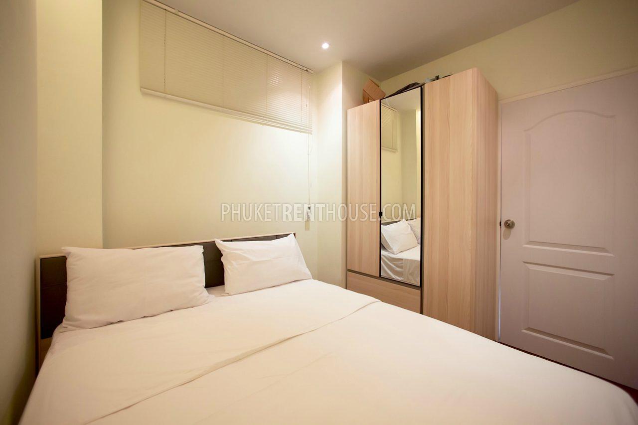 NAI20461: Pool Access 2 Bedroom Apartment in Nai Harn. Photo #8