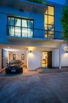NAI20465: Modern 3 Bedroom Villa in Nai Harn. Thumbnail #1
