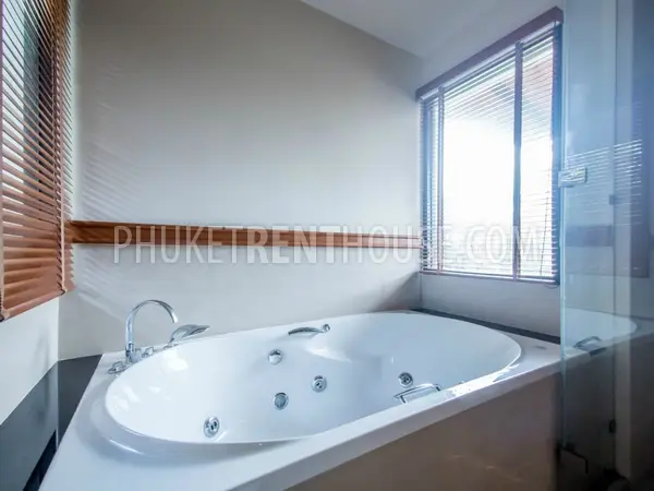 BAN20478: Amazing Villa with private Pool in Laguna area. Photo #23