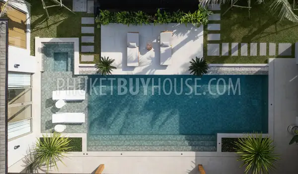 LAY7165: 4 Bedroom Luxurious Villa in Layan. Photo #1