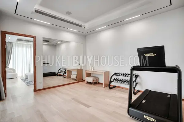 LAY7165: 4 Bedroom Luxurious Villa in Layan. Photo #10