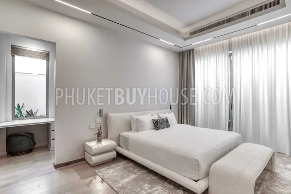 LAY7165: 4 Bedroom Luxurious Villa in Layan. Photo #26