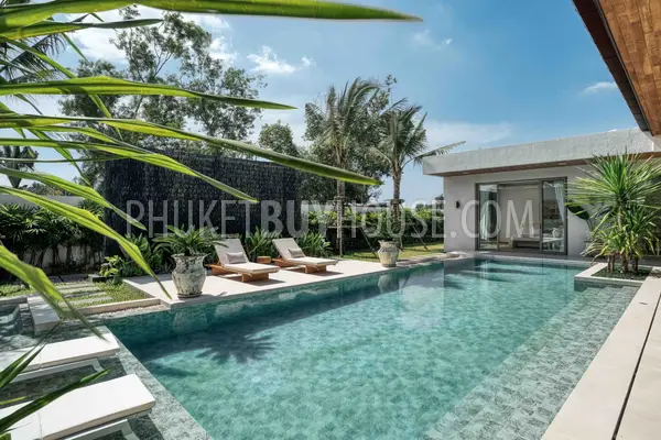 LAY7165: 4 Bedroom Luxurious Villa in Layan. Photo #36