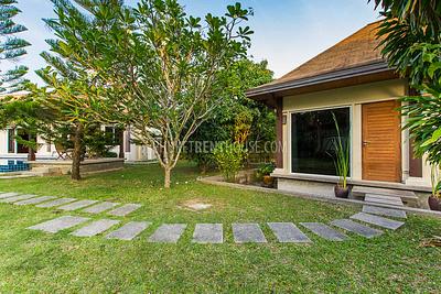 NAI20487: Pool 3 Bedroom Villa in Nai Harn Area. Photo #30