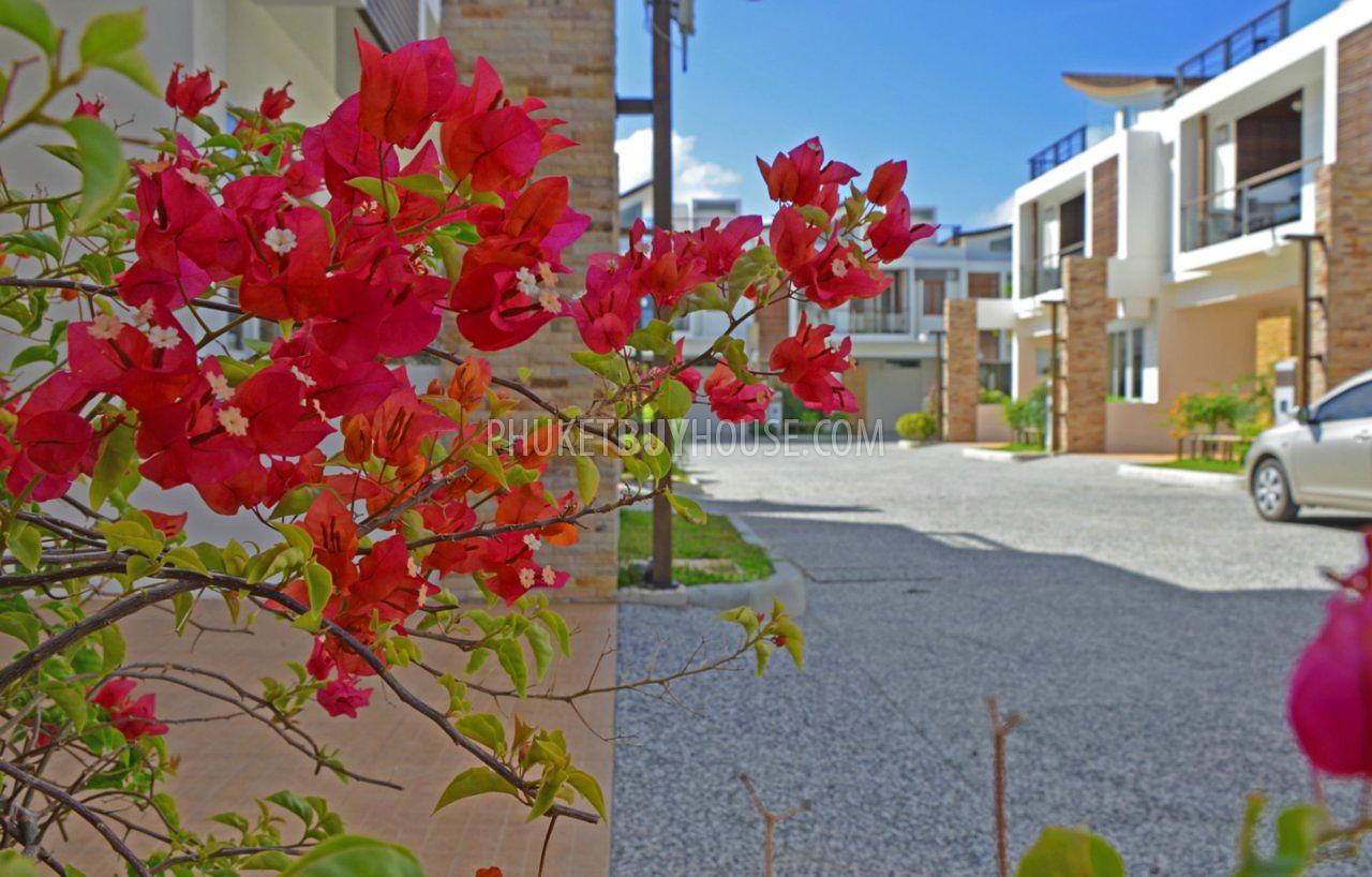 RAW3596: Premium 3 Bedroom Townhome. Special Promotion!. Photo #15