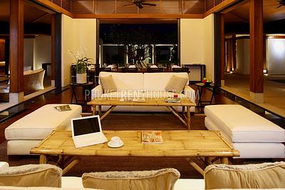 PHA20122: Elegant Contemporary Villa with Thai-style, 7 Bedrooms. Photo #11