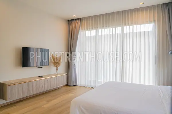 CHE23019: Modern 3-Bedroom Pool Villa with Double-Height Living Area For Rent in Bang Tao. Photo #36