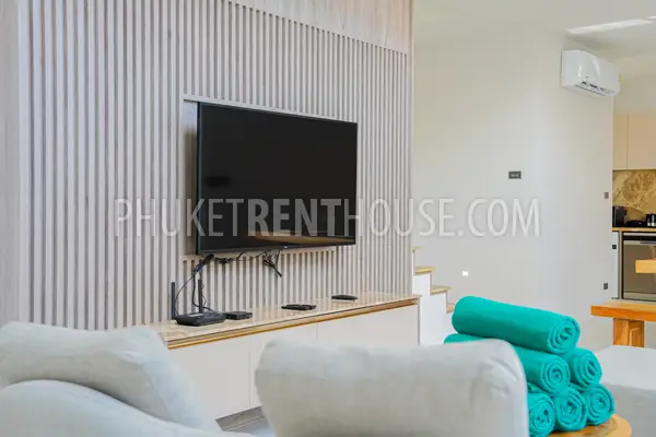CHE23019: Modern 3-Bedroom Pool Villa with Double-Height Living Area For Rent in Bang Tao. Photo #18