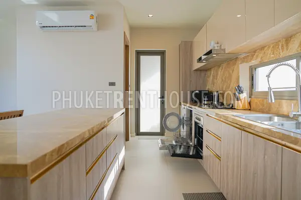 CHE23019: Modern 3-Bedroom Pool Villa with Double-Height Living Area For Rent in Bang Tao. Photo #15