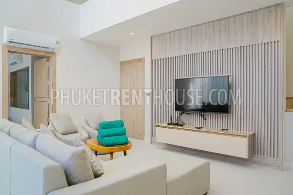 CHE23019: Modern 3-Bedroom Pool Villa with Double-Height Living Area For Rent in Bang Tao. Photo #29