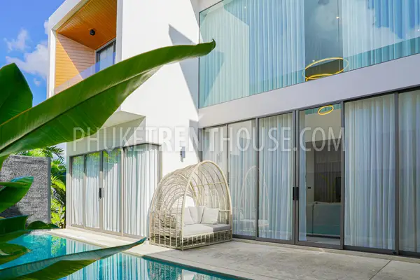 CHE23019: Modern 3-Bedroom Pool Villa with Double-Height Living Area For Rent in Bang Tao. Photo #7