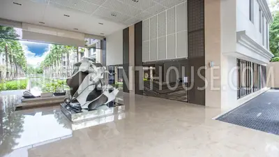 MAI20141: Luxury 2 Bedroom Apartment with Pool, Garden, Gym. Photo #20