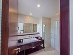BAN20172: Cozy 3 Bedroom Townhouse with big Garden near Bang Tao Beach. Thumbnail #17