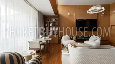 PAT23022: 3-Bedroom Duplex Penthouse with Private Pool & Sea Views in Patong. Photo #6