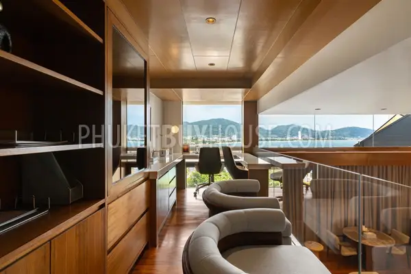 PAT23022: 3-Bedroom Duplex Penthouse with Private Pool & Sea Views in Patong. Fotoğraf #7