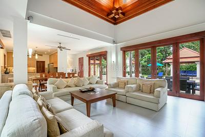 BAN20181: Splendour 5 Bedroom Villa in Bang Tao. Photo #24