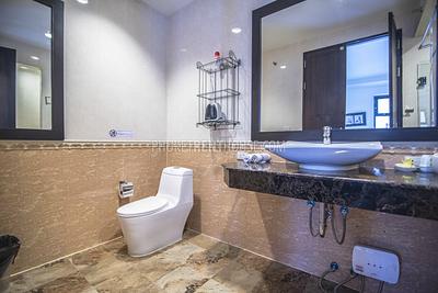 BAN20182: Elegant 3 Bedroom Villa with Swimming Pool in Bang Tao. Photo #15