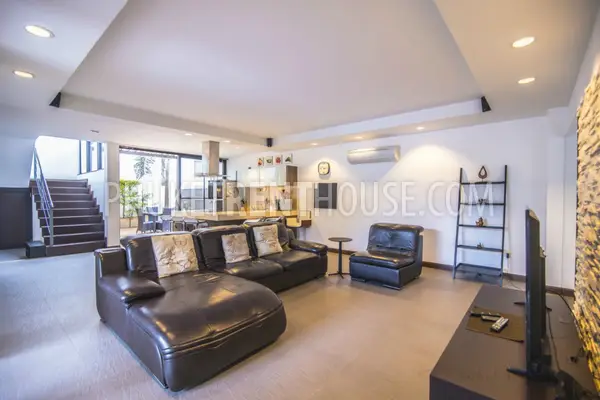 BAN20182: Elegant 3 Bedroom Villa with Swimming Pool in Bang Tao. Photo #9