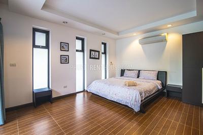 BAN20182: Elegant 3 Bedroom Villa with Swimming Pool in Bang Tao. Photo #18