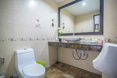 BAN20182: Elegant 3 Bedroom Villa with Swimming Pool in Bang Tao. Photo #45