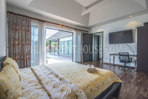 BAN20182: Elegant 3 Bedroom Villa with Swimming Pool in Bang Tao. Photo #47