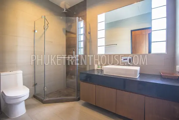 BAN20185: Nice 3 Bedroom Villa with Swimming Pool and Garden in Bang Tao. Photo #9