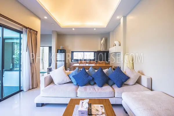 BAN20185: Nice 3 Bedroom Villa with Swimming Pool and Garden in Bang Tao. Photo #37