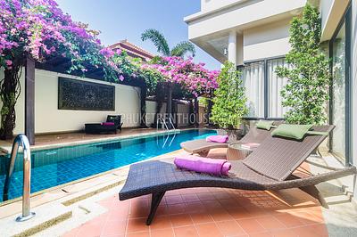 BAN20191: 4 Bedroom Pool Villa in a five-star Resort in Bang Tao. Photo #12
